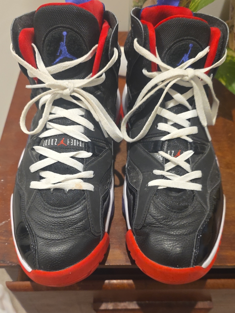 Jordan Black/Red/White Men's Basketball Sneakers